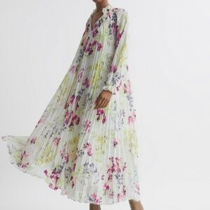 Like New Reiss Pleated Dress